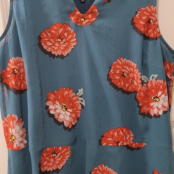 Cabi Style 3445 Blushing Floral Sleeveless Blouse - Picture 3 of 6